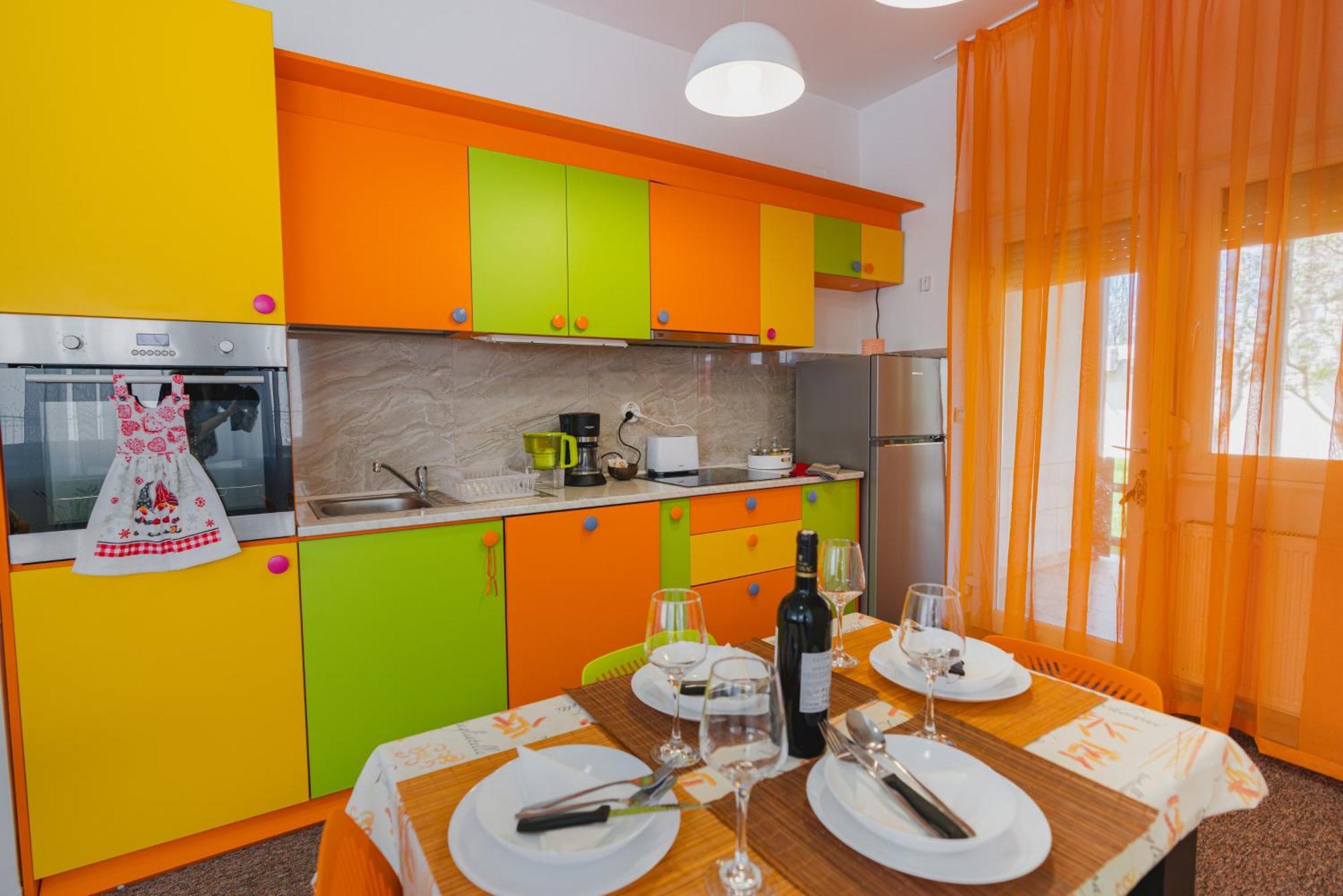 Pitstop Apartments Dumbravita  Экстерьер фото
