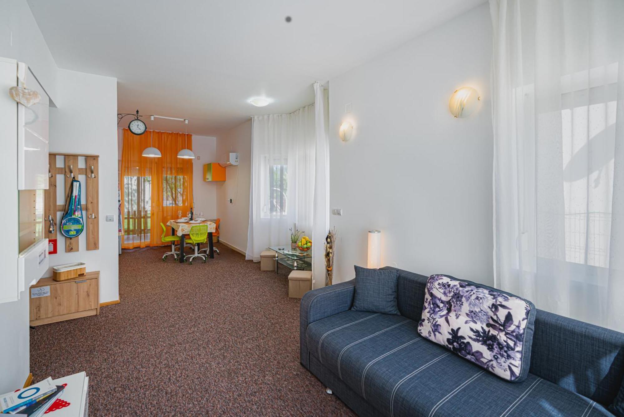 Pitstop Apartments Dumbravita  Экстерьер фото