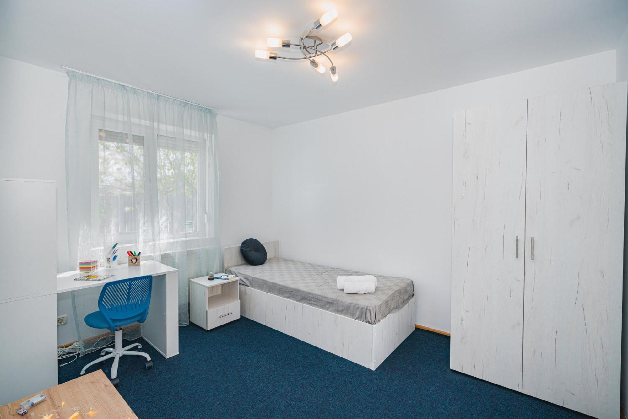 Pitstop Apartments Dumbravita  Экстерьер фото