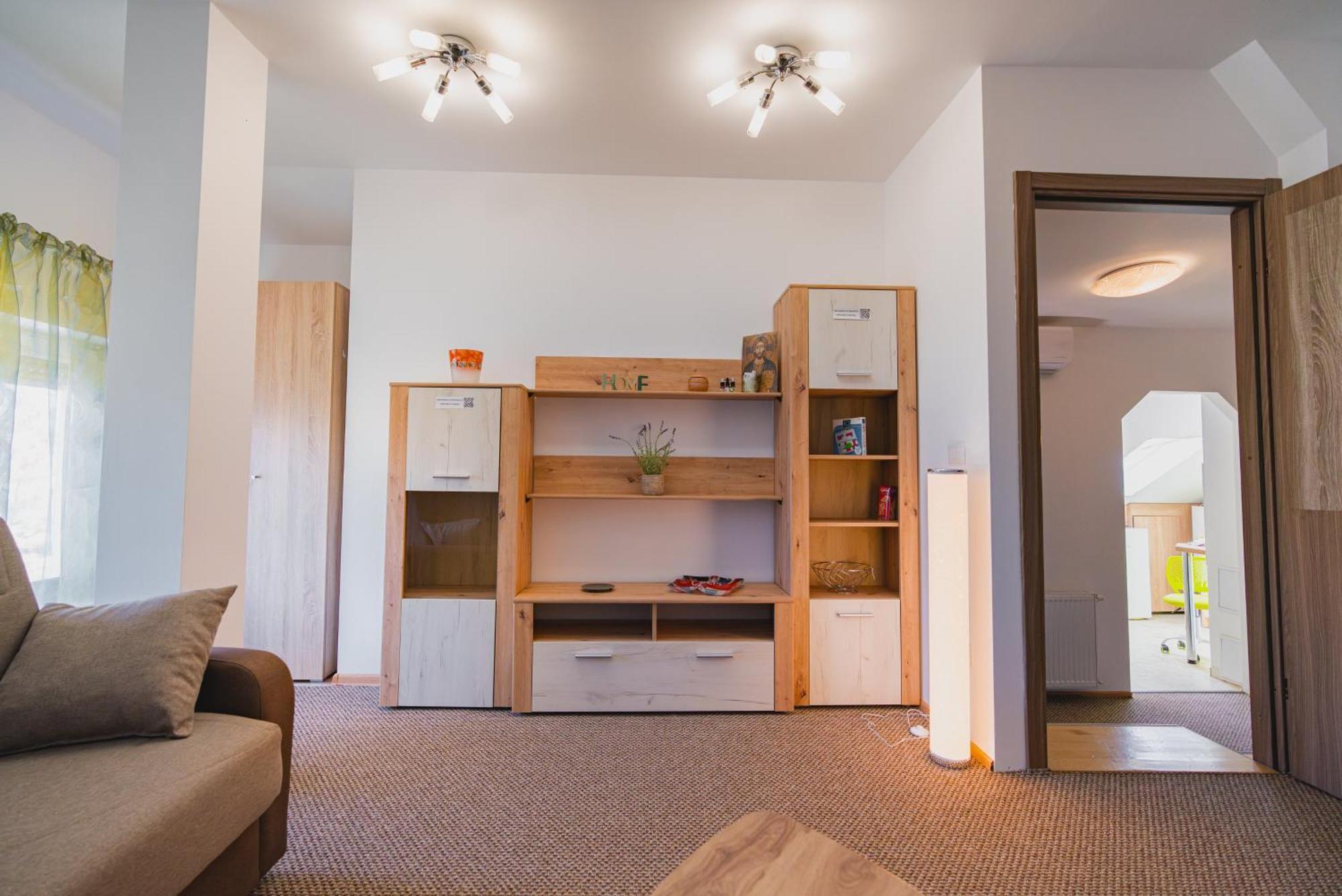 Pitstop Apartments Dumbravita  Экстерьер фото