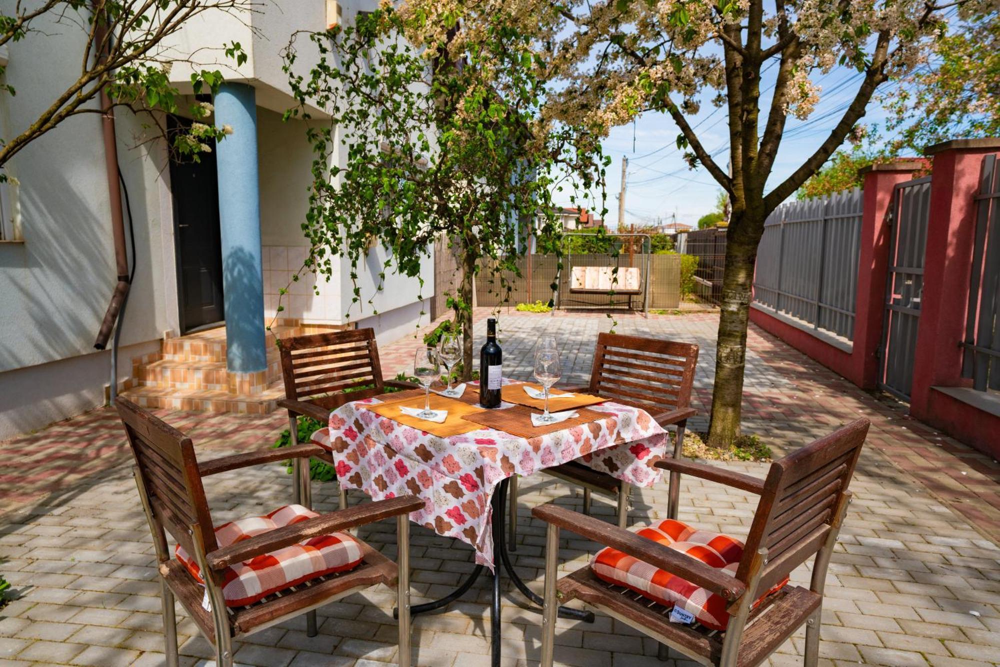 Pitstop Apartments Dumbravita  Экстерьер фото